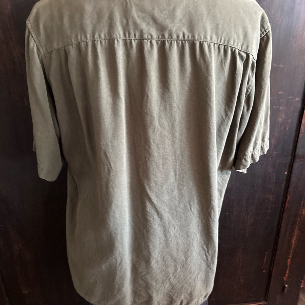 Vintage Silk Circa 1969 Cuba Inspired 100% Silk short sleeve button down M green - Picture 8 of 8